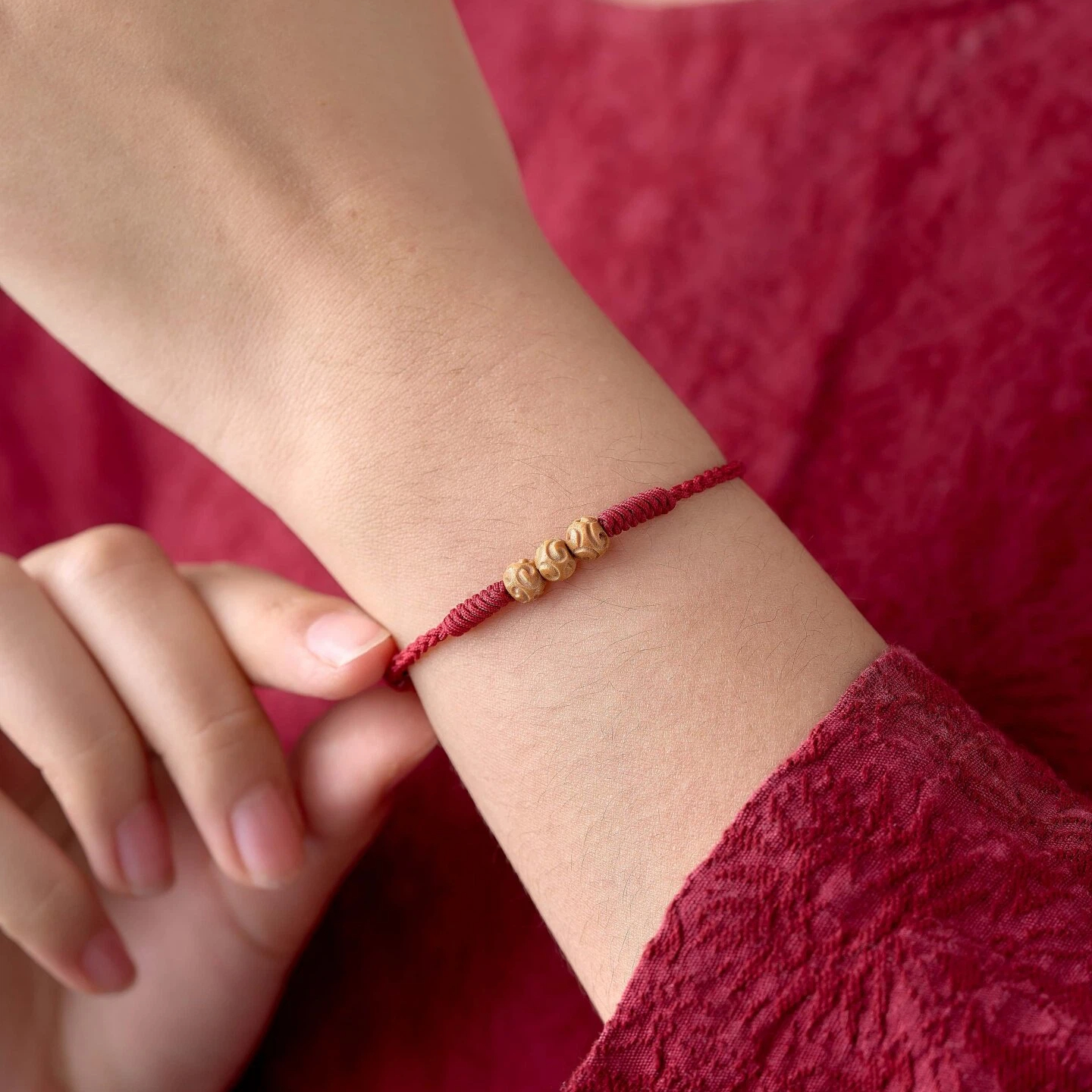 Natural Peach Wood Lucky Bead Red Rope Bracelet, Unisex Zodiac Year Amulet, Kids Anti-fright Protective Wrist String